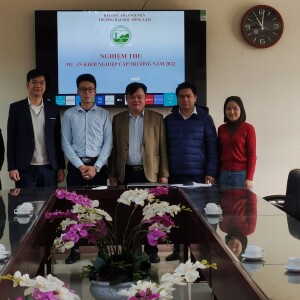 Nhóm khởi nghiệp: Sản xuất giống và thương mại hoá nấm Ô Linh (Xylaria nigripes (Klotzsch) Cooke) tại trường ĐH Nông Lâm